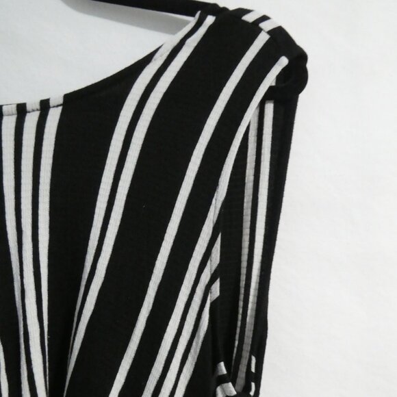 LANE TREE | medium | Black and White Striped Romper | NWOT - Picture 5 of 15